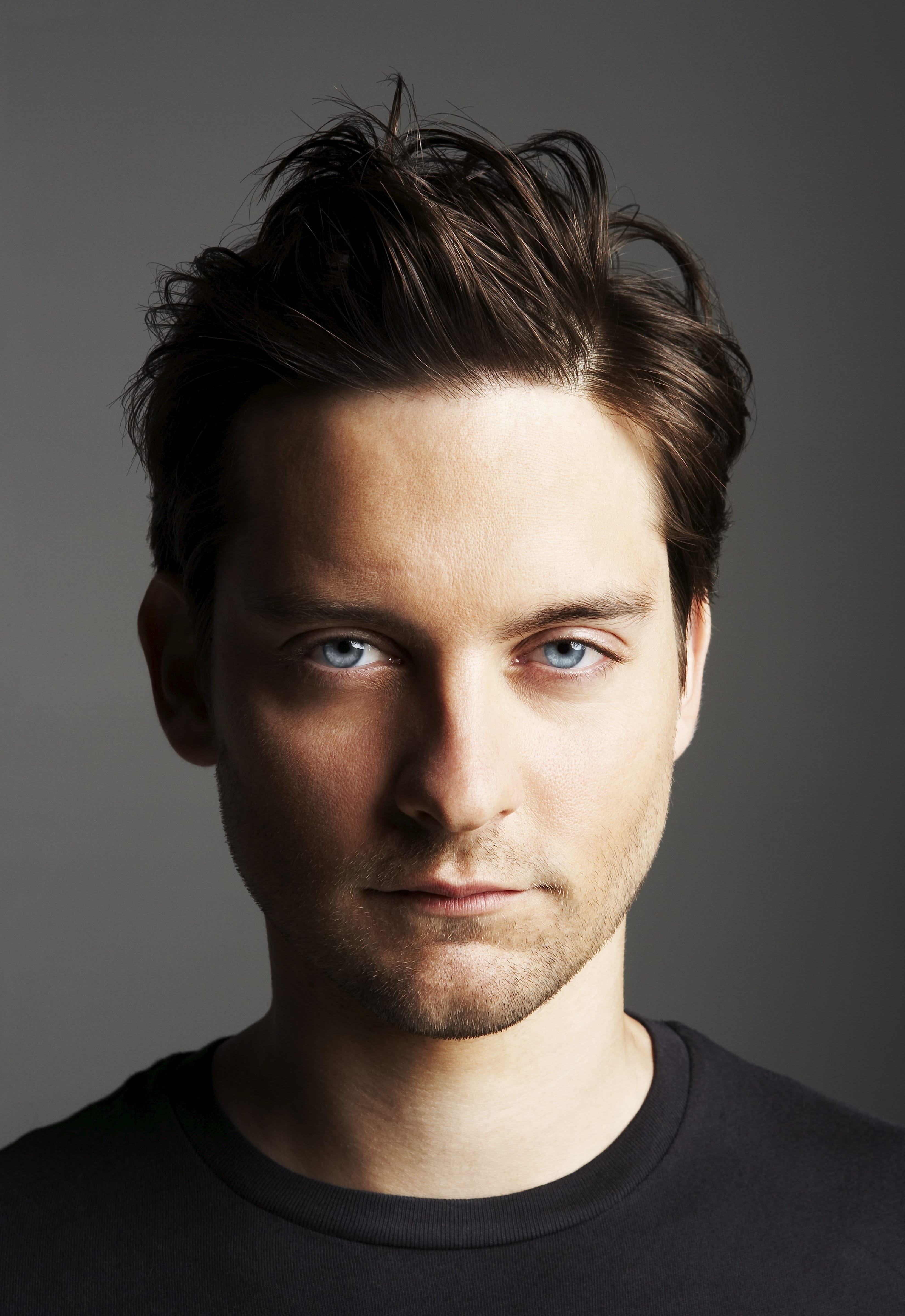 Тобби. Tobi Maguir. Тоби Макгвайер. Тоби Магуайр фото. Tobey Maguire 2021.